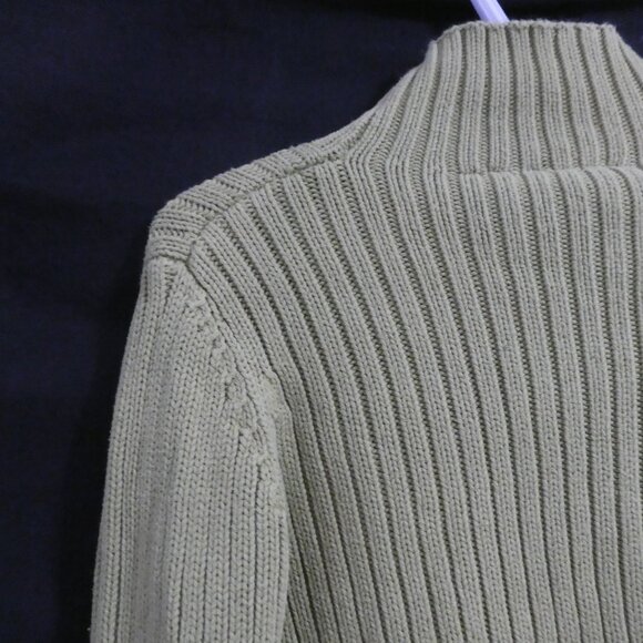 DKNY JEANS | xs - extra small | Ribbed Turtleneck Sweater With Bold DKNY Front - Picture 9 of 14